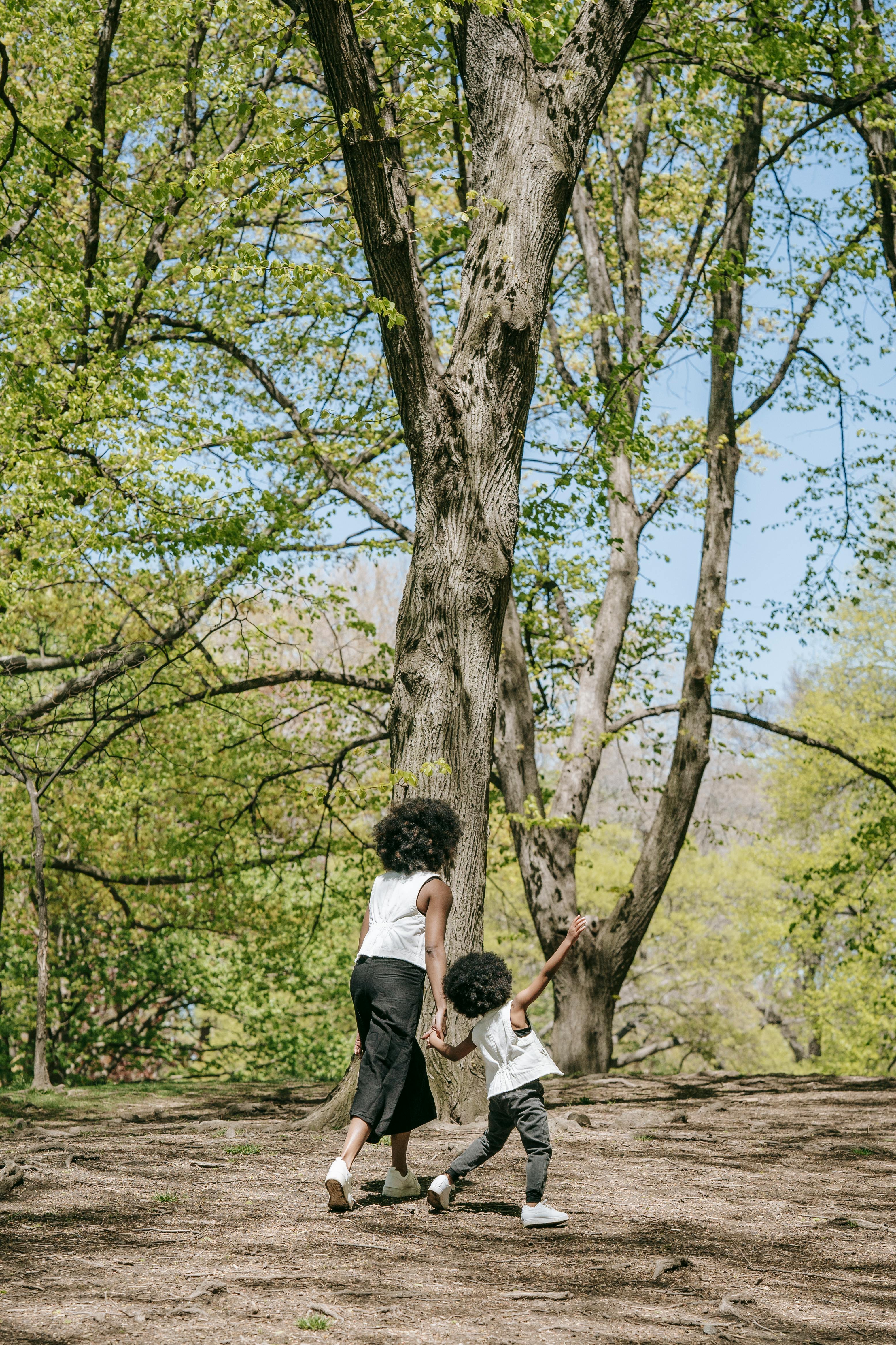 Mom and daughter in Spring